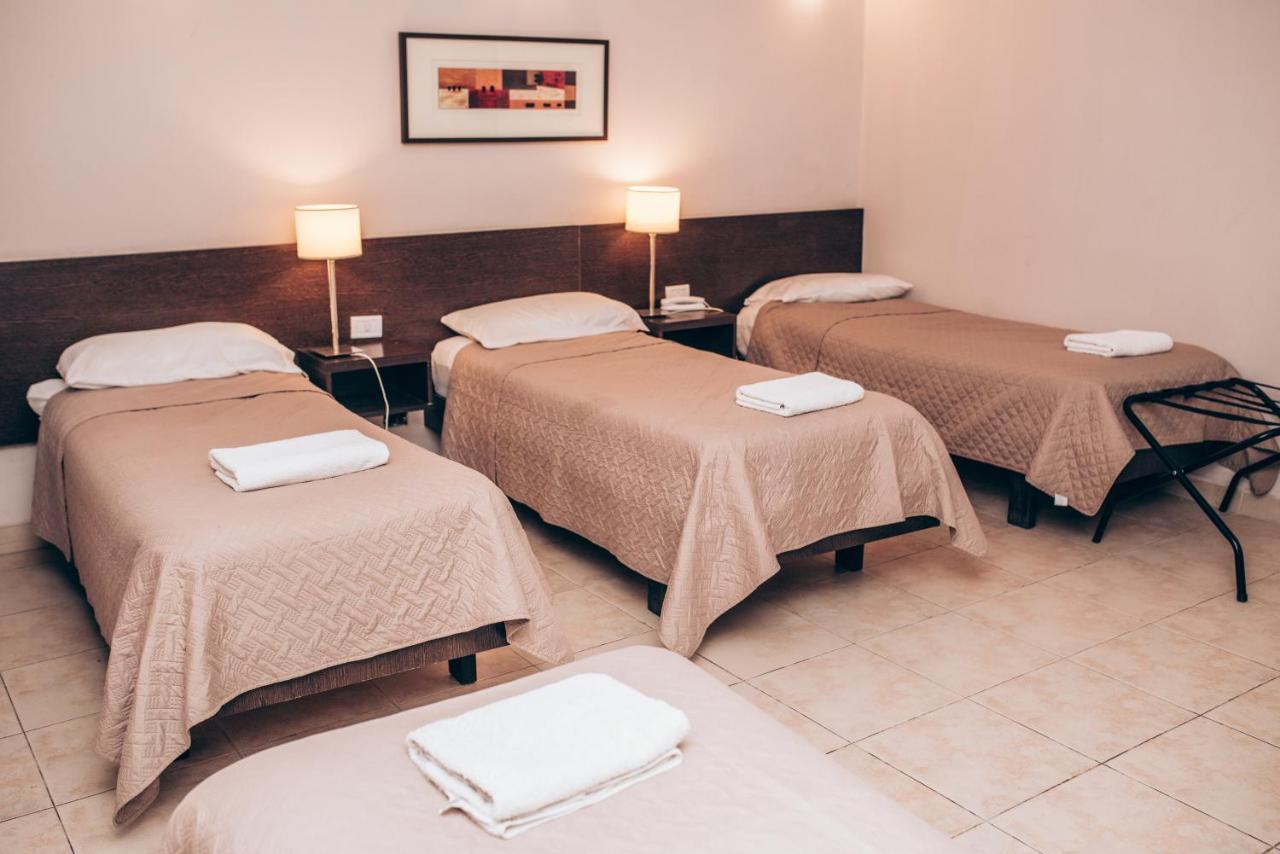 Hotel Solano Сантяго дел Естеро Екстериор снимка